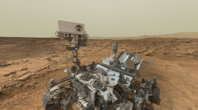 Curiosity Rover in Gale Crater. Via 360cities.com